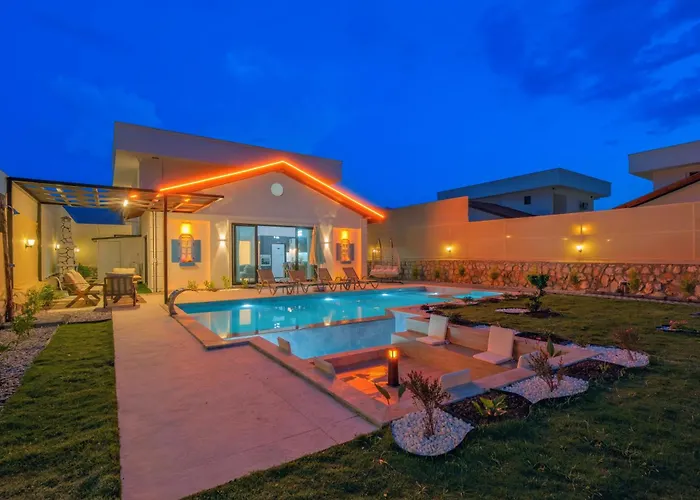 Ader Doğa Villaları 5 * Eskiomerler